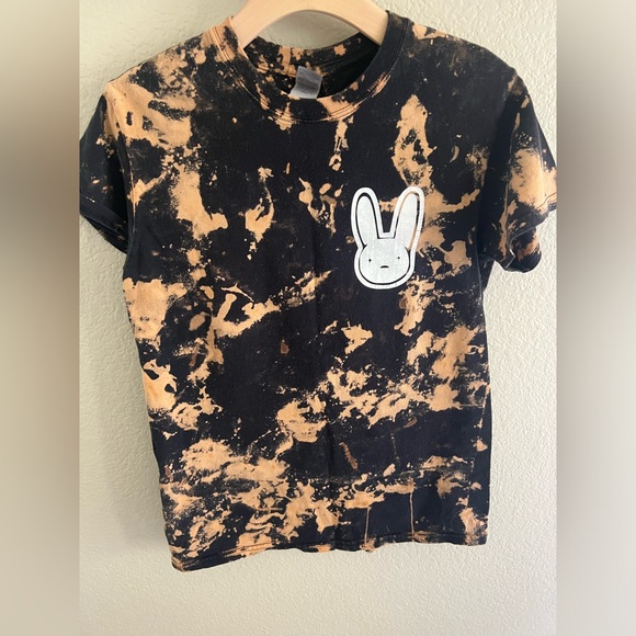 Bad Bunny Tie Bleach Dye T-shirt Top Unisex Size Small - Picture 2 of 5
